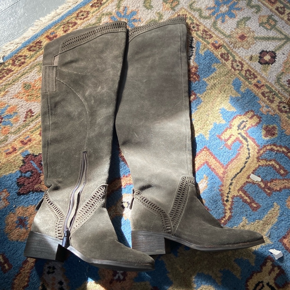 Vinca Camaro grey suede over the knee boots